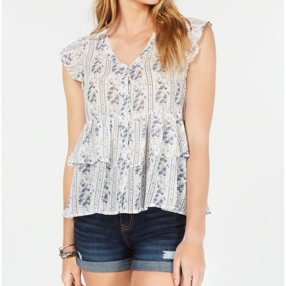 Ceave Fame Juniors Printed Tiered Button-Front Top